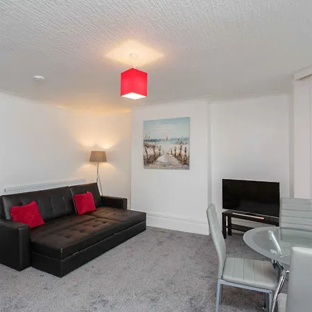 Cherry Property - Berry Apartments Blackpool Room photo