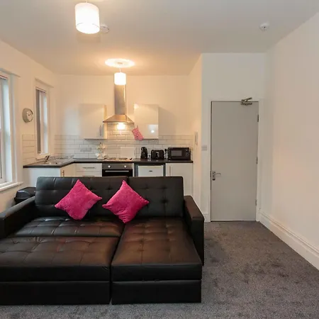 Cherry Property - Berry Apartments Blackpool Room photo