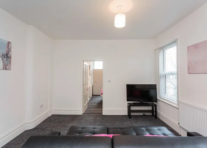 Cherry Property - Berry Apartments